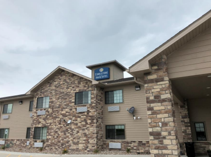 exterior of Cobblestone Inn and Suites in Clarinda, IA