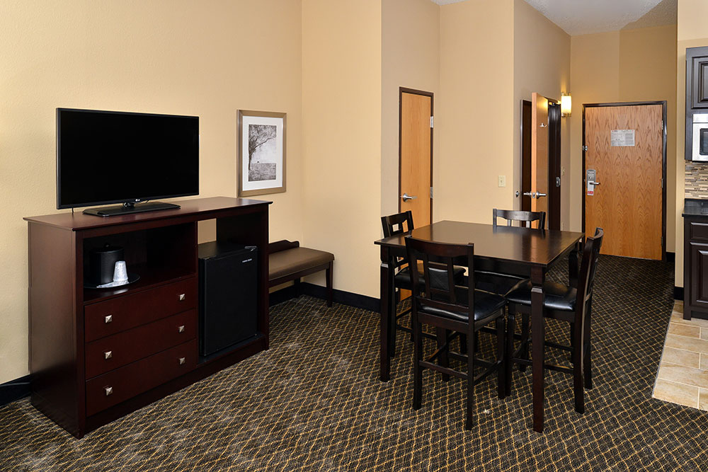 suite amenities at a boarders inn and suites